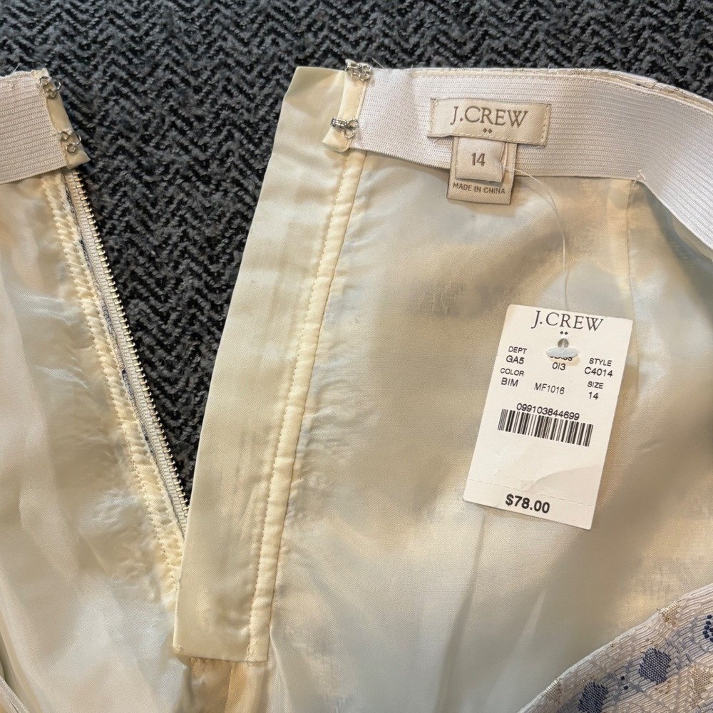 J.Crew Womens Skirt Blue White‎ Size 14 Preppy Mini Skirt A-line Geometric NWT - Picture 3 of 7